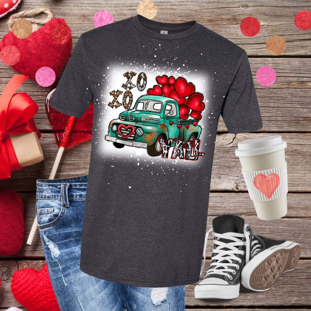 XOXO Ya’ll Bleached T-Shirt