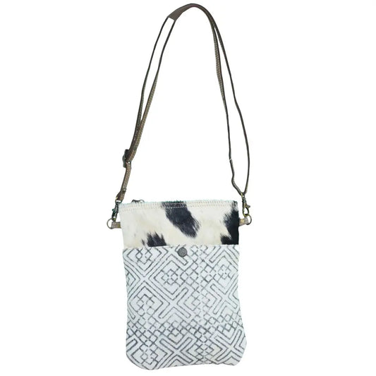 White Canvas Pattern with Fur Shoulder Bag